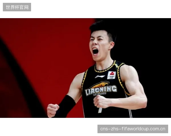 张镇麟转会上海后攻防两端表现优异，成为球队锋线核心。